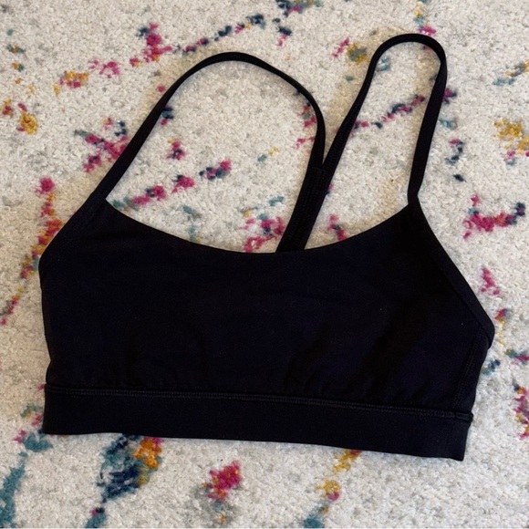 Lululemon Bra Size 4 - Picture 1 of 2